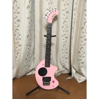 フェルナンデス(Fernandes)のFernandes ZO-3 ピンク【送料無料】(エレキギター)