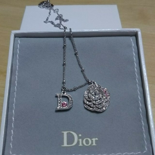 Dior ネックレス シルバーレディース