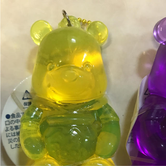 くまのプーさん(クマノプーサン)のプーさん  キーホルダー エンタメ/ホビーのアニメグッズ(キーホルダー)の商品写真