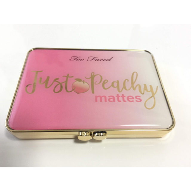 Too Faced(トゥフェイス)のToo Faced Just peachy Mattes アイシャドウパレット コスメ/美容のベースメイク/化粧品(アイシャドウ)の商品写真