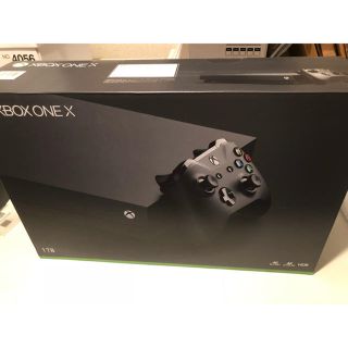 マイクロソフト(Microsoft)の新品未開封 Xbox One X 本体 (HDD 1TB)(家庭用ゲーム機本体)