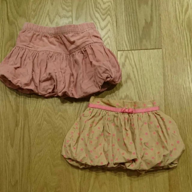 babyGAP(ベビーギャップ)のカボチャスカート キッズ/ベビー/マタニティのキッズ服女の子用(90cm~)(スカート)の商品写真