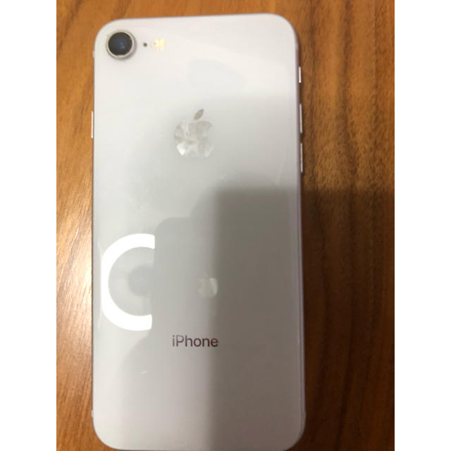 iPhone8 64gb docomo 画面割れありスマートフォン本体