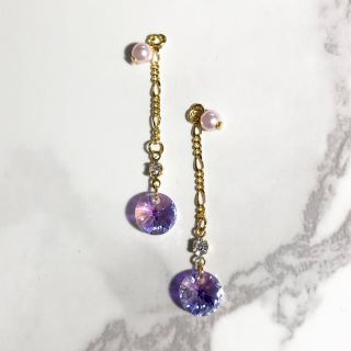 スワロフスキー(SWAROVSKI)の【Swarovski】ラプンツェル×バイオレットオーロラ♡ピアス&イヤリング(ピアス)