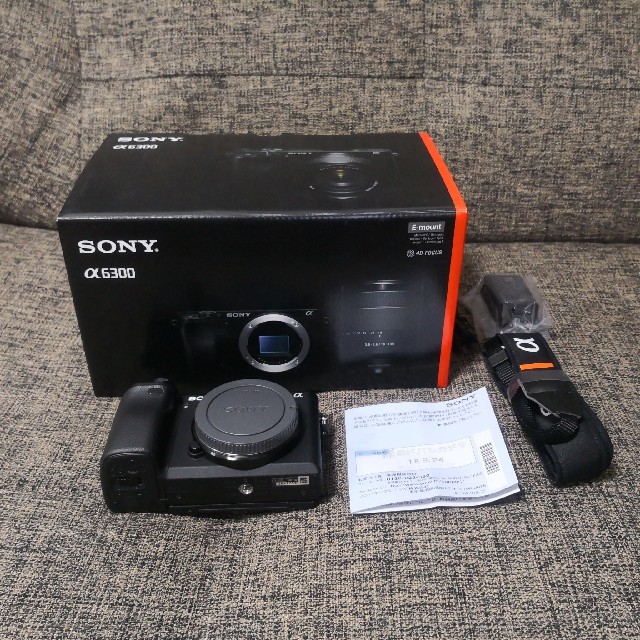 最安値級価格 SONY 新品同様 α6300 保証印有り ボディのみ ILCE-6300