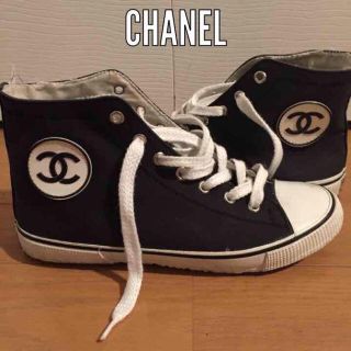 シャネル(CHANEL)の☆りんこ様専用☆(スニーカー)