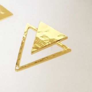 ピアス(片耳用)のフリマアイテム一覧 ピアス(片耳用)のフリマアイテム一覧