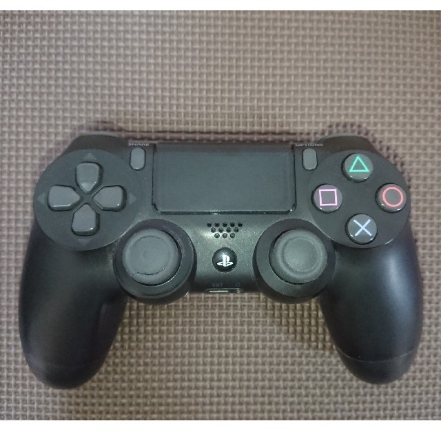 PlayStation4(プレイステーション4)のPS4 500GB ブラック CUH-2000 ソフト付 エンタメ/ホビーのゲームソフト/ゲーム機本体(家庭用ゲーム機本体)の商品写真