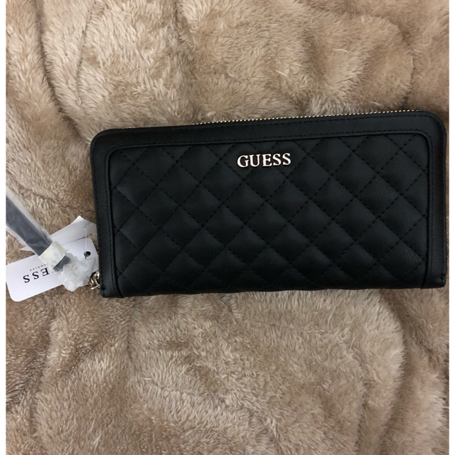 GUESS(ゲス)のりの様専用guess新品レディース財布 レディースのファッション小物(財布)の商品写真