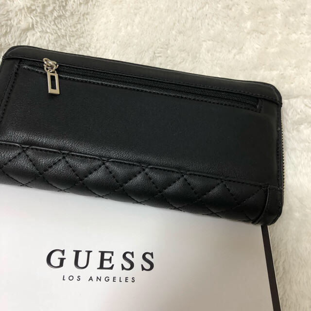 GUESS(ゲス)のりの様専用guess新品レディース財布 レディースのファッション小物(財布)の商品写真