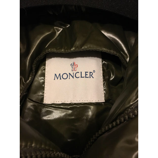 MONCLER(モンクレール)のモンクレールダウン メンズのジャケット/アウター(ダウンジャケット)の商品写真