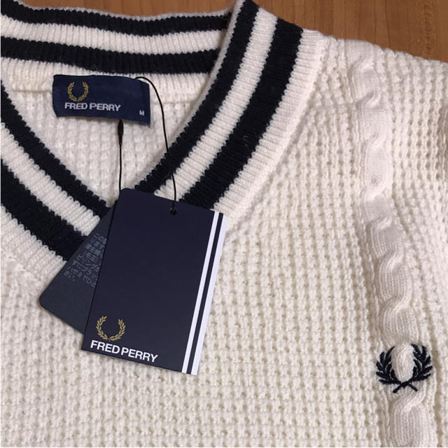 FRED PERRY(フレッドペリー)の新品 フレッドペリー  ニット FRED PERRY メンズのトップス(ニット/セーター)の商品写真