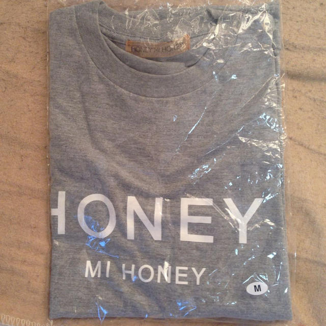 Honey mi Honey(ハニーミーハニー)のHoney mi HoneyTシャツ レディースのトップス(Tシャツ(半袖/袖なし))の商品写真