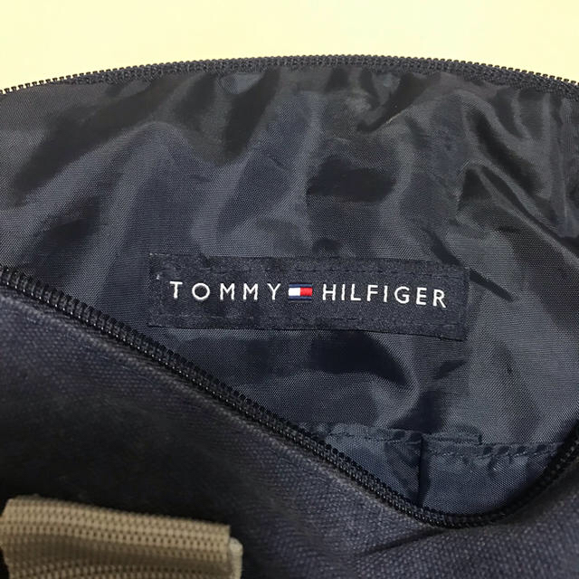 TOMMY HILFIGER(トミーヒルフィガー)のトミー・ヒルフィガー ドラムバック  メンズのバッグ(ドラムバッグ)の商品写真