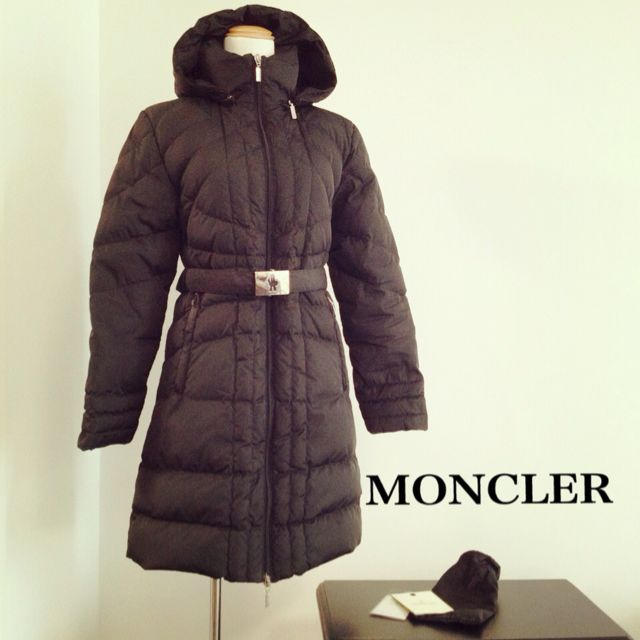 MONCLER  ダウンコート