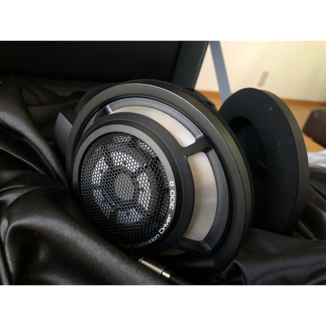 SENNHEISER(ゼンハイザー)の極美品 SENNHEISER HD800S スマホ/家電/カメラのオーディオ機器(ヘッドフォン/イヤフォン)の商品写真