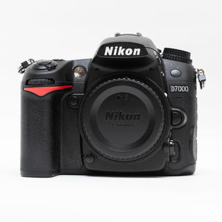 ニコン(Nikon)のNikon D7000 デジタル一眼レフカメラ(デジタル一眼)