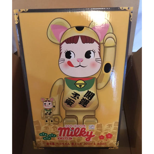 MEDICOM TOY(メディコムトイ)のBE@RBRICK 招き猫 400% & 100% ペコちゃん 弐 ベアブリック エンタメ/ホビーのフィギュア(その他)の商品写真