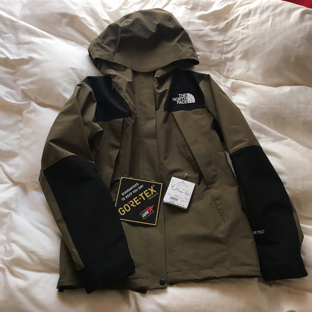 THE NORTH FACE(ザノースフェイス)のザ ノースフェイス マウンテンジャケット ビーチグリーン  レディースのジャケット/アウター(ナイロンジャケット)の商品写真