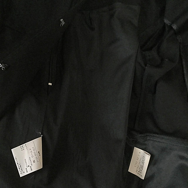 UNTITLED(アンタイトル)の【極美】アンタイトル スーツ 1 小さめ 黒 ブラックフォーマル 日本製 行事 レディースのフォーマル/ドレス(スーツ)の商品写真