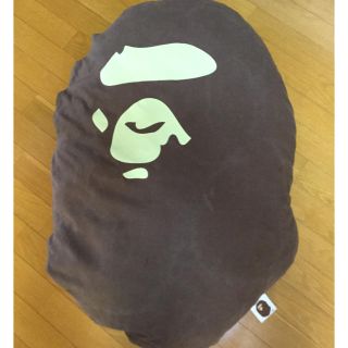 アベイシングエイプ(A BATHING APE)のAPE クッション  ビッグサイズ(クッション)