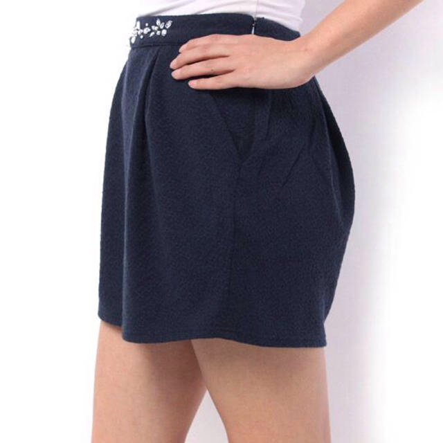 PAGEBOY(ページボーイ)のウエストビジューリップルコクーンスカート レディースのスカート(ミニスカート)の商品写真