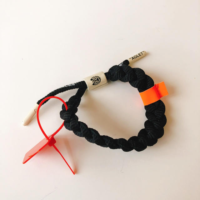 OFF-WHITE(オフホワイト)のRastaclat Off-Clat Bracelet オフチャット  メンズのアクセサリー(ブレスレット)の商品写真