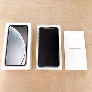 iPhone - au iphone XR 64GB ホワイト [新品未使用]の通販 by sum's