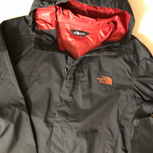 THE NORTH FACE(ザノースフェイス)のこしあん様　新品未使用 ノースフェイス マウンテンパーカー メンズのジャケット/アウター(マウンテンパーカー)の商品写真