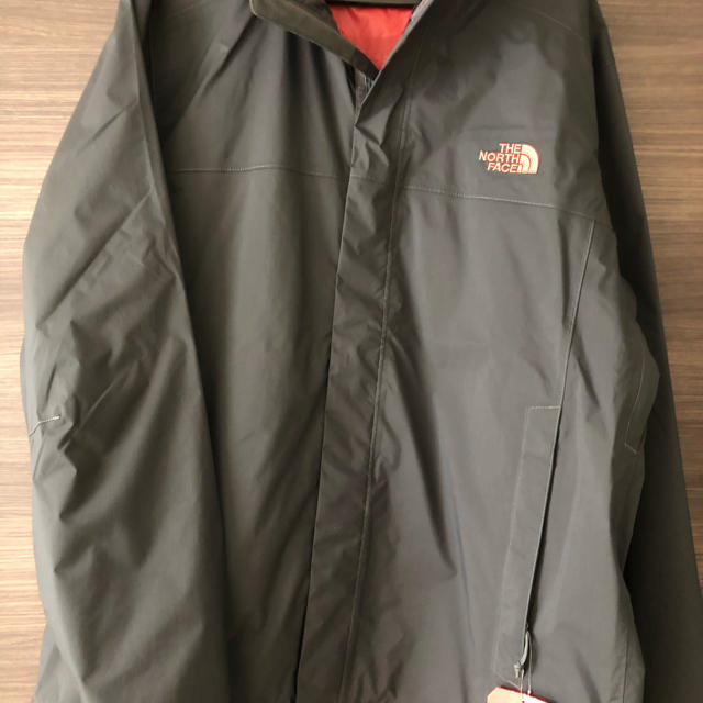 THE NORTH FACE(ザノースフェイス)のこしあん様　新品未使用 ノースフェイス マウンテンパーカー メンズのジャケット/アウター(マウンテンパーカー)の商品写真