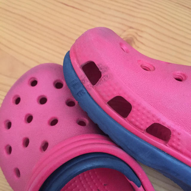 crocs(クロックス)のクロックス  ベビー  キッズ    サンダル キッズ/ベビー/マタニティのベビー靴/シューズ(~14cm)(サンダル)の商品写真