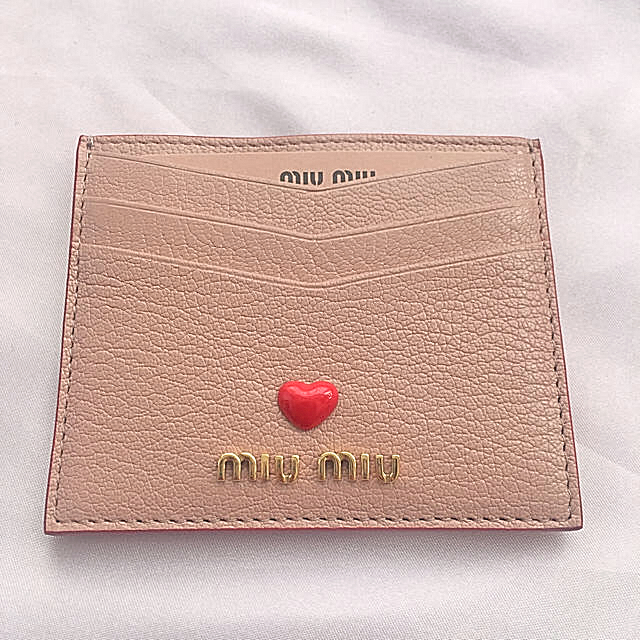 miu miu♡ピンクハートパスケース♡新品