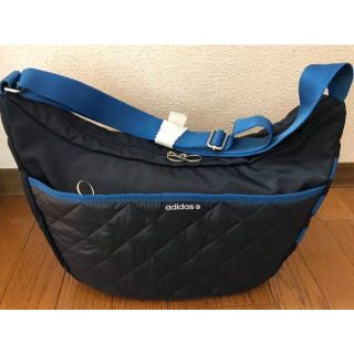 アディダス(adidas)のadidas  秋冬向きショルダーバッグ（新品）(ショルダーバッグ)