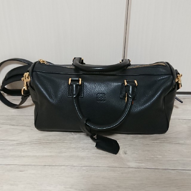 最高の LOEWE ひろこんぶLOEWE2wayショルダーバッグ - ショルダーバッグ 最高の LOEWE ひろこんぶLOEWE2wayショルダーバッグ - ショルダーバッグ