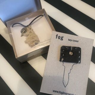 ネストローブ(nest Robe)のfog  レザーキーカバーのネックレスのセット(キーケース)