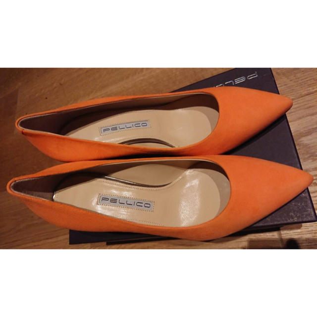 PELLICO(ペリーコ)の【manami様専用】PELLICO パンプス オレンジ 37 未使用 レディースの靴/シューズ(ハイヒール/パンプス)の商品写真