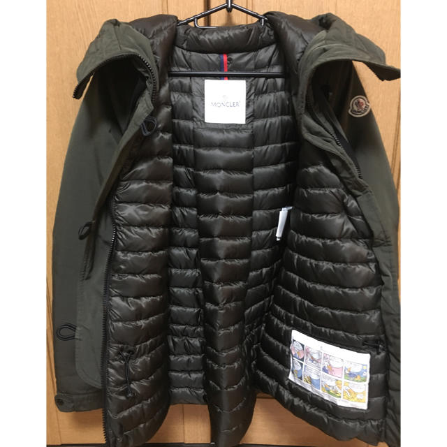 MONCLER(モンクレール)のモンクレール BAGES レディースのジャケット/アウター(ダウンジャケット)の商品写真