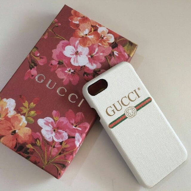 Gucci - Gucci　グッチ　スマホケース　iPhoneケース　iPhone7/8の通販 by MOMO's shop｜グッチならラクマ