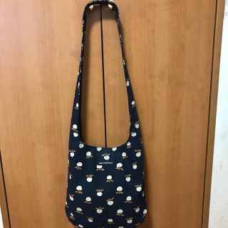 マリメッコ(marimekko)のmarimekko omena オメナ 斜め掛け ショルダーバッグ リンゴ柄♡(ショルダーバッグ)