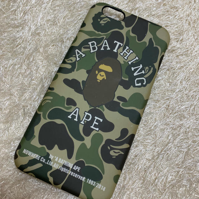 A BATHING APE(アベイシングエイプ)のエイプiPhoneケース スマホ/家電/カメラのスマホアクセサリー(iPhoneケース)の商品写真