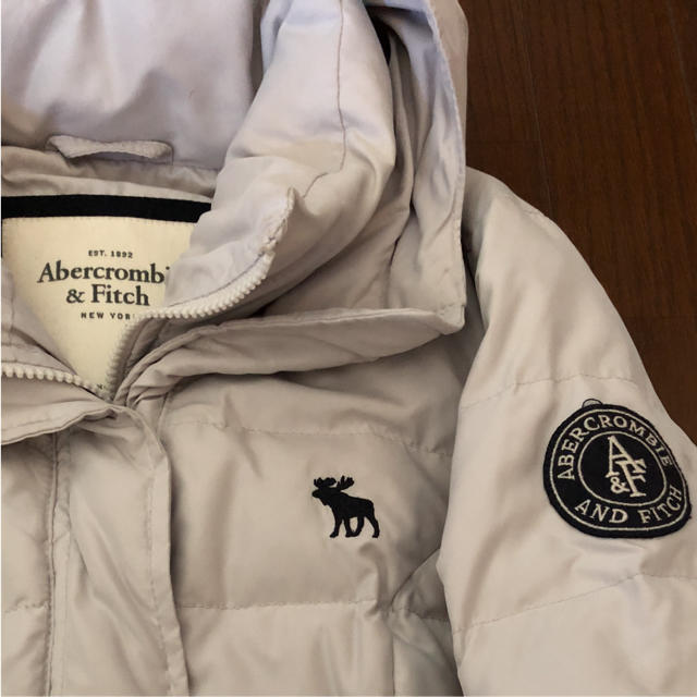 Abercrombie&Fitch(アバクロンビーアンドフィッチ)の⭐️アバクロンビー&フィッチ ダウンジャケットS レディースのジャケット/アウター(ダウンジャケット)の商品写真