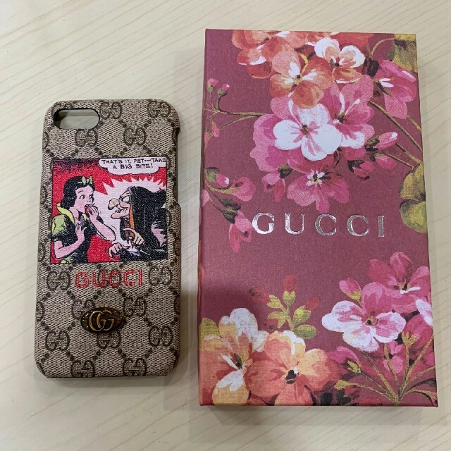 スマホ iphone カバー おそろい 、 Gucci - GUCCI グッチ IPHONE 7/8 CASE ケースの通販 by カタギリ's shop｜グッチならラクマ