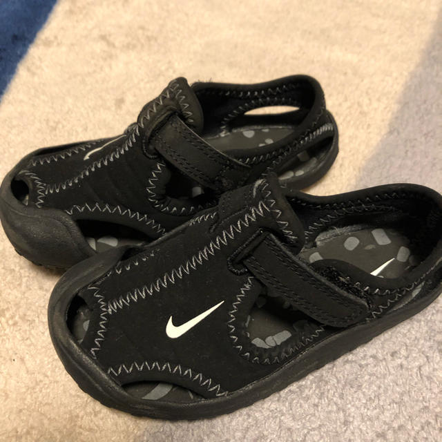 NIKE(ナイキ)のナイキ【NIKE】13センチ キッズ/ベビー/マタニティのベビー靴/シューズ(~14cm)(サンダル)の商品写真