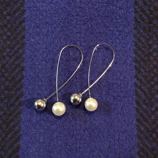 タサキ(TASAKI)のパールドロップピアス (ピアス)