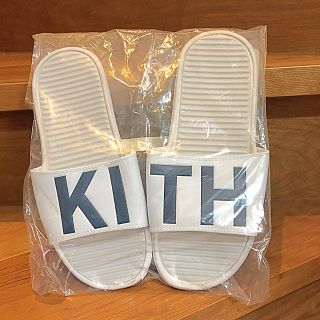 KITH Slides White/Navy サンダル スリッパ(サンダル)