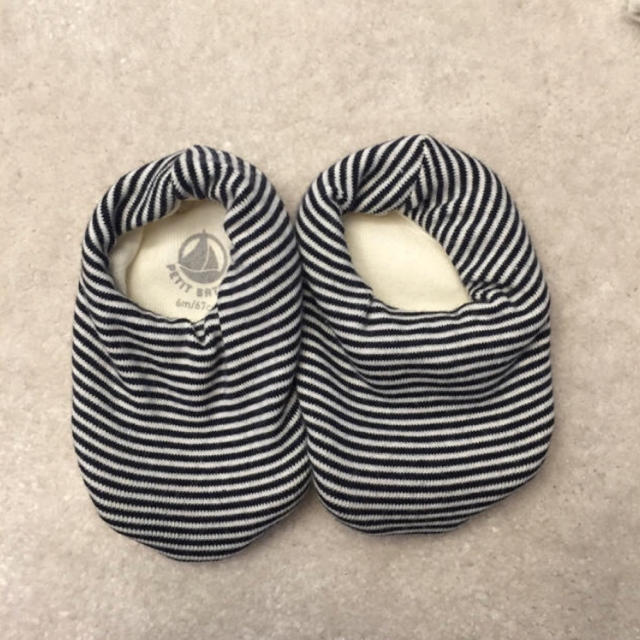 PETIT BATEAU(プチバトー)の【新品未使用】プチバトー ソックス 靴下 6m キッズ/ベビー/マタニティのベビー服(~85cm)(その他)の商品写真