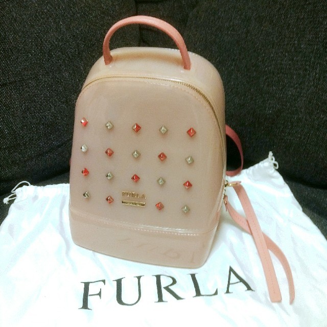 FURLAレア物！FURLA キャンディバッグ/スタッズ リュック