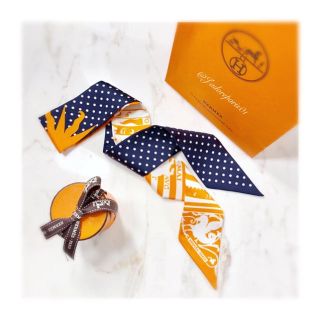 エルメス(Hermes)の【HERMÈS】エルメス 新作 ツイリー 占星術 ネイビー×イエロー(バンダナ/スカーフ)