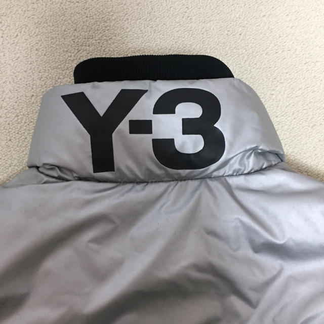 美品 Y-3 ダウンベスト - www.claudiomeniconi.com