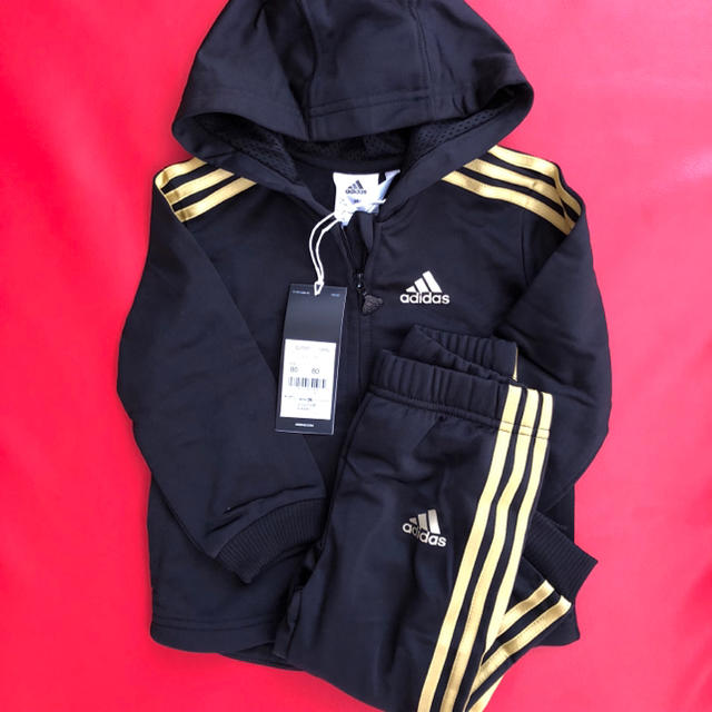 adidas(アディダス)のadidas アディダス ジャージ上下セット ベビー80★新品未使用 キッズ/ベビー/マタニティのベビー服(~85cm)(その他)の商品写真